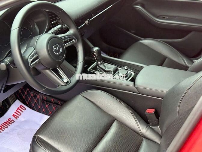 Mazda 3 2022 1.5L Sport Luxury - 41000 km