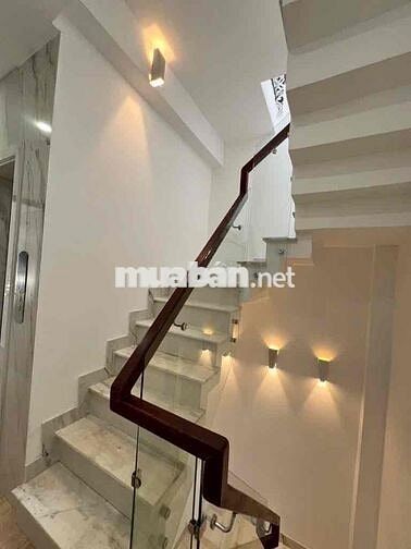 TRUNG TÂM QUẬN 3 - THANG MÁY 500KG XE HƠI ĐỔ CỬA 5 TẦNG LUNG LINH MỚI