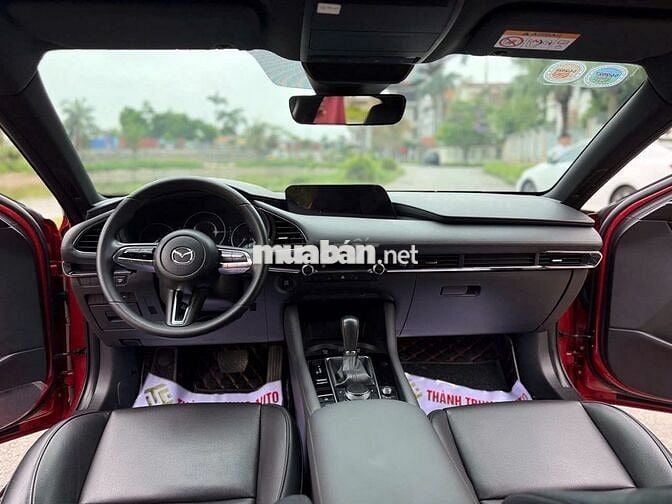 Mazda 3 2022 1.5L Sport Luxury - 41000 km