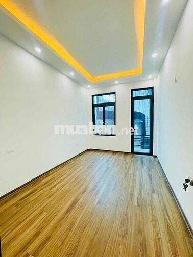 CHÍNH CHỦ BÁN CĂN NGHI TÀM - TÂY HỒ 30m,4 tầng,mt 5.5 - GIÁ : 5.9ty