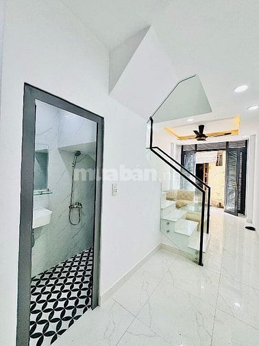 💥Bán gấp nhà khu đường Chợ Lớn - Quận 6 giá 1 Tỷ 760, tiện kinh doanh