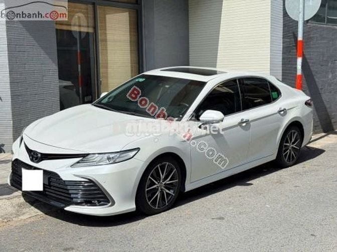 Toyota Camry 2.5Q 2021