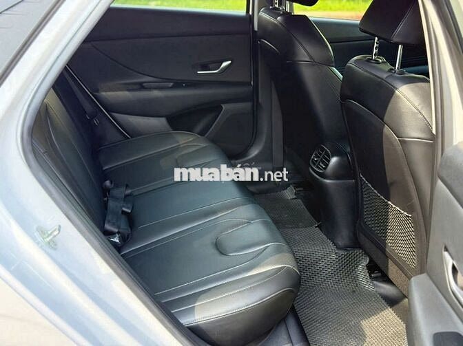 Hyundai Elantra 2022 1.6 AT Đặc biệt - 36000 km