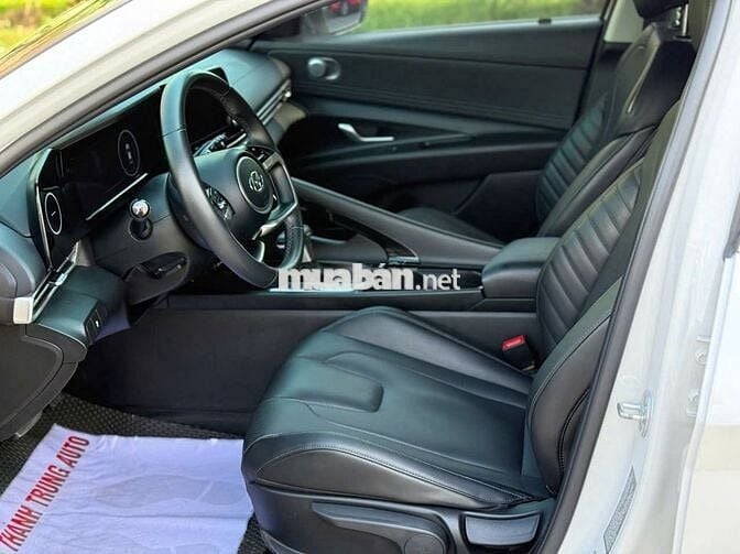 Hyundai Elantra 2022 1.6 AT Đặc biệt - 36000 km