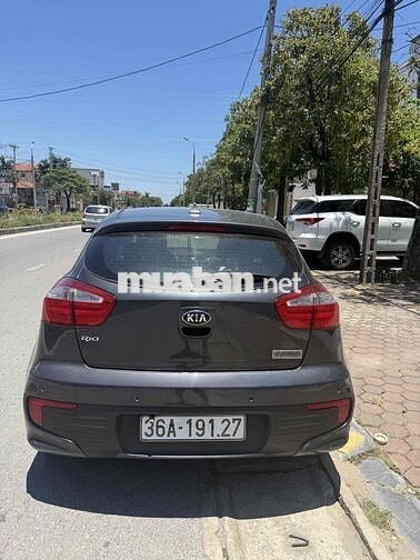 Kia Rio 2015 1.4 AT Hatchback