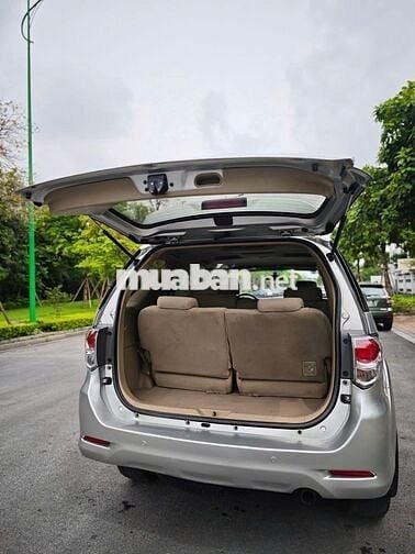 Toyota Fortuner 2.5G MT số sàn sản xuất 2013