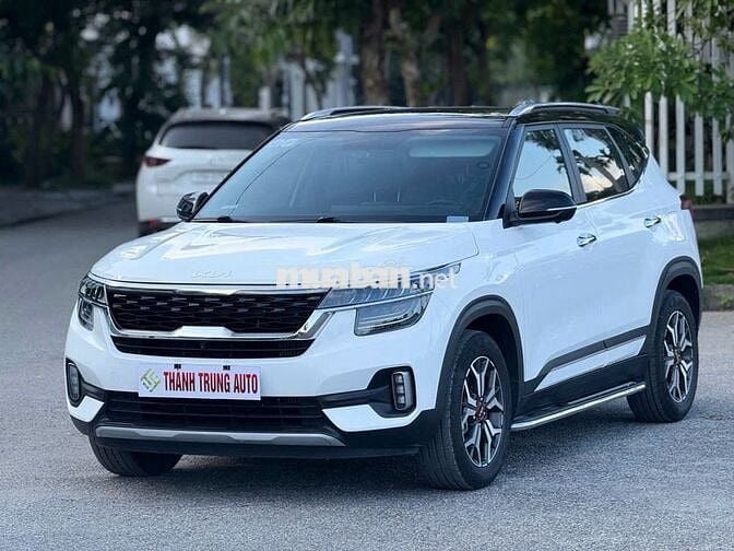 Kia Seltos 2022 Premium 1.6 AT - 17000 km