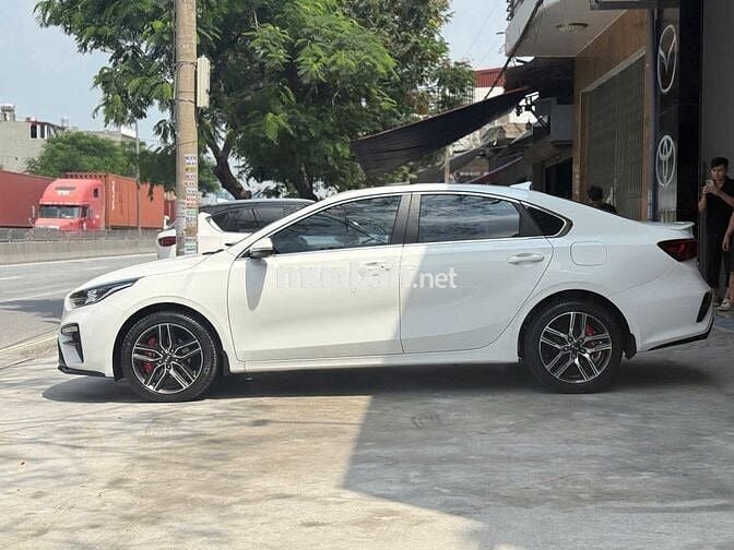 Kia Cerato 2020 2.0 AT Premium  - 60000 km