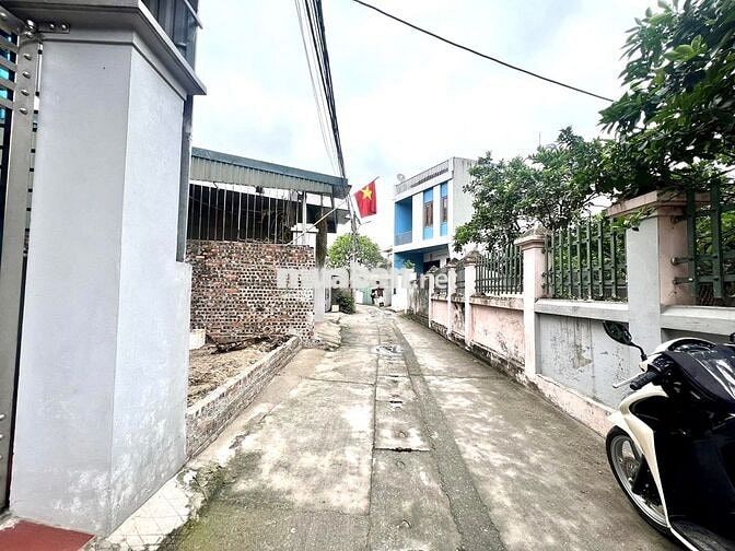 NHANH TAY KẺO LỠ *** LÔ ĐẤT Ở TIÊN DƯƠNG ĐÔNG ANH 43.5,MT 5,3.7Tỷ