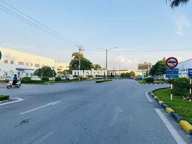Rẻ nhất Mai Đình-Sóc Sơn-ngõ ô tô-nằm giữa 3 cụm KCN-128m2-chỉ 3x tỷ.