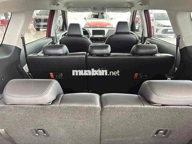 XẢ KHO KIA CARENS 1.5 LUXURY MÀU XÁM