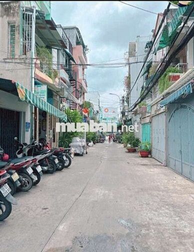 Nhà bán. Hẻm xe hơi đường Nguyễn Gia Trí, phường 25, quận BT, tp.HCM.