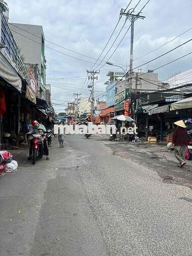NHÀ NGANG 5,5m CHỈ 4,5 TỶ NGAY CHỢ TÂN THỚI NHẤT 8 DT 70M2