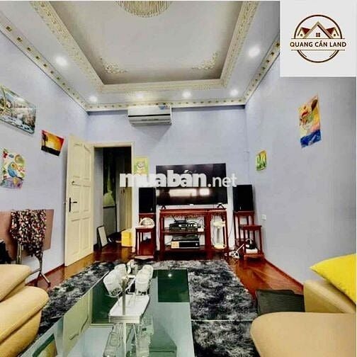 Bán nhà Đường Hoàng Mai, ô tô Vf3 đỗ cửa, 36m2, 6 tỷ