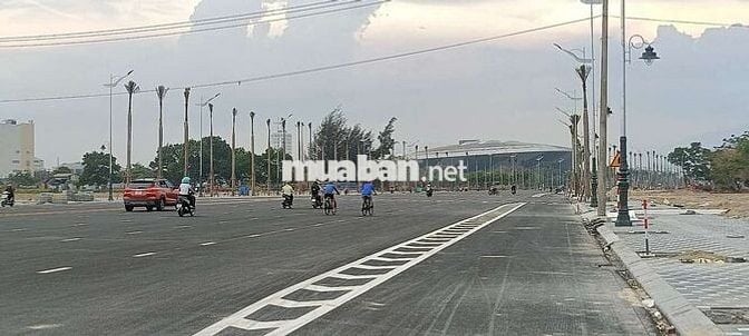 Lô đất view sông hàn đối diện công viêm châu á