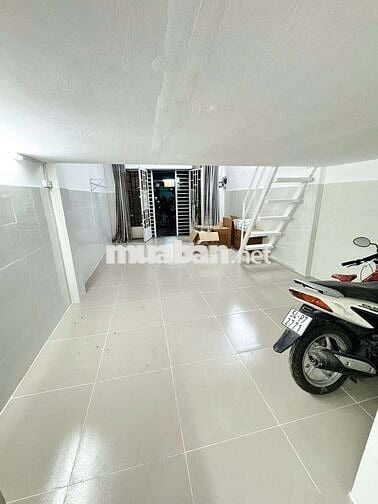 Nhà cho thuê Âu Cơ. Quân Tân Bình. 1pn, 1wc. Dtsd 60m2