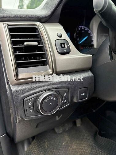 Ford Everest 2018 Titanium 2.0L 4x2 AT - 92000 km