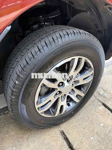Ford Everest 2018 Titanium 2.0L 4x2 AT - 92000 km