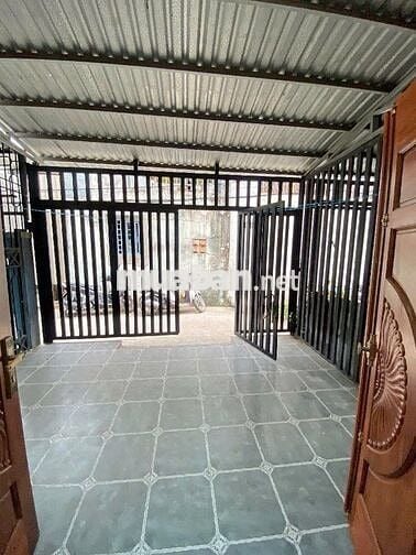 CÁCH MẶT TIỀN QUỐC LỘ 50 CHỈ 10M - HXH - 2 TẦNG - 98M2 5.X TY