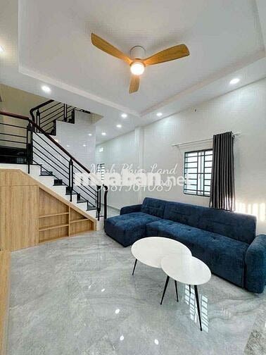 Bán nhà sát MT Trần Xuân Soạn - Tân Kiểng - 65m2 - Sổ Riêng -Hoàn Công