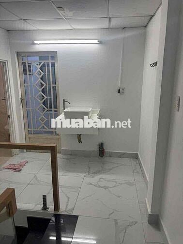 Giảm ngay 300 triệu -Bán nhà 2 tầng - 56m2(4x14) Chỉ: 3,7 tỷ - 2 PN
