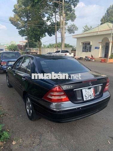 Mercedes Benz C Class 2002 C180  - 100000 km