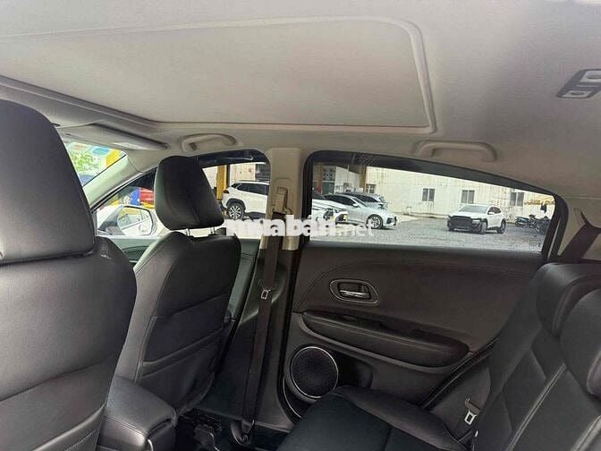 Honda HR-V 2021 bản L một chủ bảo dưỡng hãng