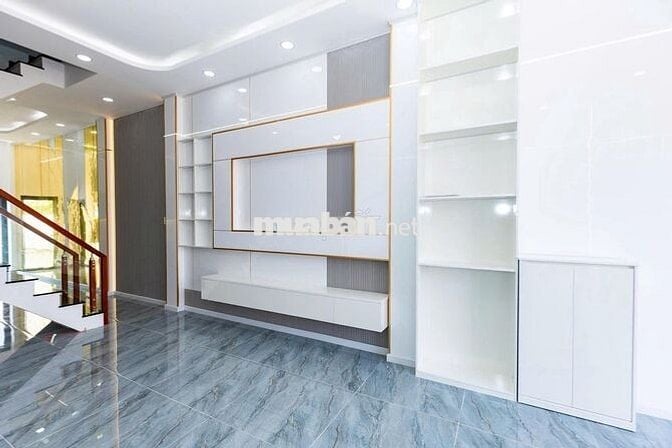 2.25 TỶ  CHO CĂN NHÀ PHỐ 2 LẦU, 3 PN TẠI TDM NGAY ĐẠI LỘ BÌNH DƯƠNG