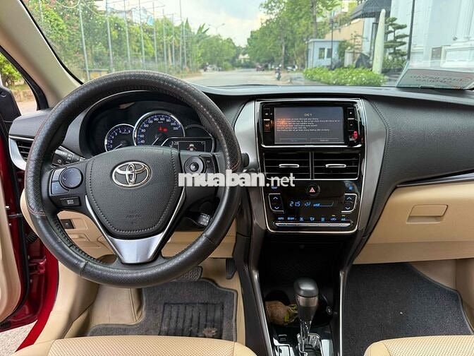Toyota Vios 2022 bản G cao cấp, số tự động