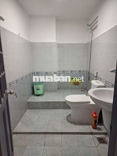 3/2 Tôn Thất Hiệp Q11, (4.2x14m 3L 6PN)- 25Tr