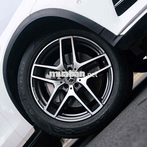 Mercedes GLC300 4MATIC 2018 - 1 Chủ