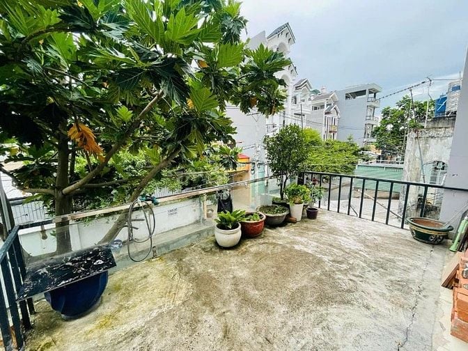 Định cư bán gấp nhà hẻm nhựa 10m Tô Ngọc Vân, Quận 12 giá nhỉnh 2 tỷTL