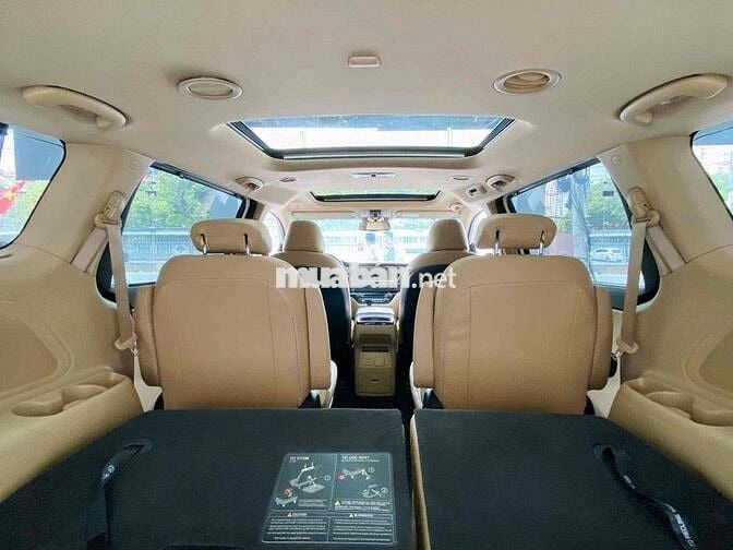 Kia Sedona 2018 3.3L GATH - 90000 km