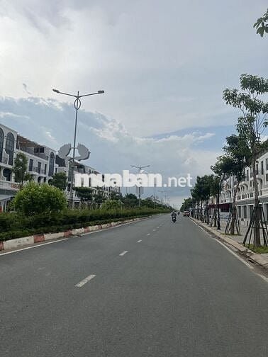 đất thổ cư gần trường cao đẳng hậu nghĩa