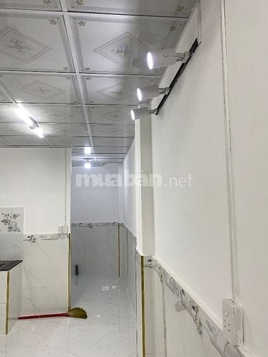 Bán nhà 36m2 đúc lửng 2p ngủ nhà đẹp vô ở liền 1,280t