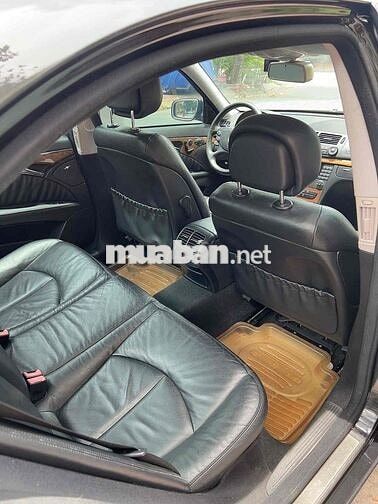 Mercedes Benz E Class 2008 E200 - 135000 km