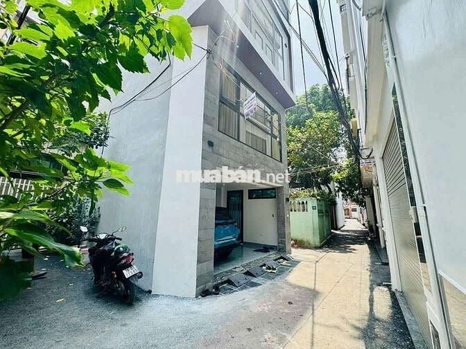 BÁN NHÀ MỚI XÂY – 3 MẶT THOÁNG – FULL NỘI THẤT – ĐỐI DIỆN AEON MALL