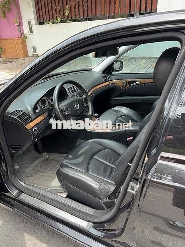 Mercedes Benz E Class 2008 E200 - 135000 km