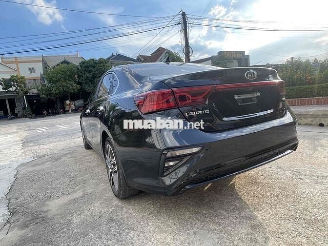 Kia Cerato 2021 1.6 AT LUXURY - 47000 km