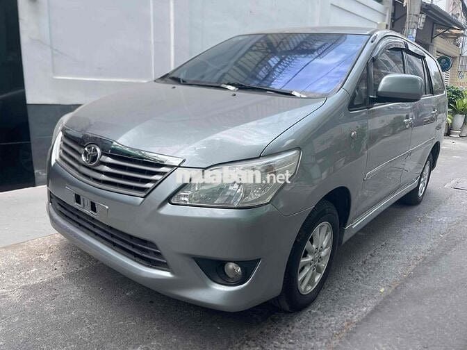 Toyota Innova 2013 2.0G  tự động - 150000 km
