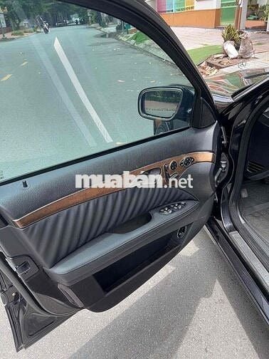 Mercedes Benz E Class 2008 E200 - 135000 km