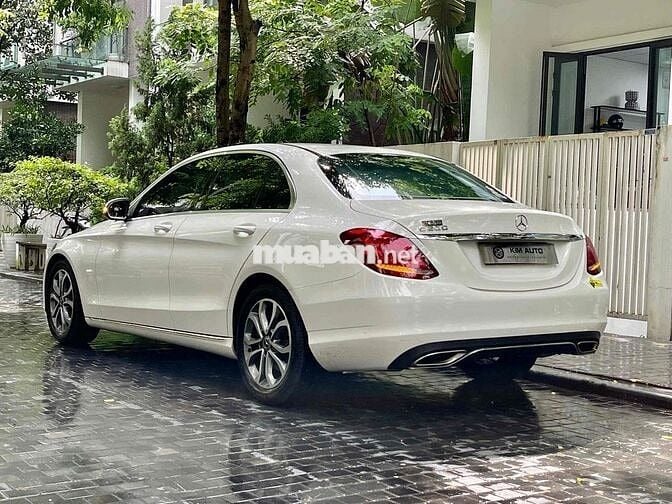 Mercedes Benz C200 2017 Trắng - 75000 km