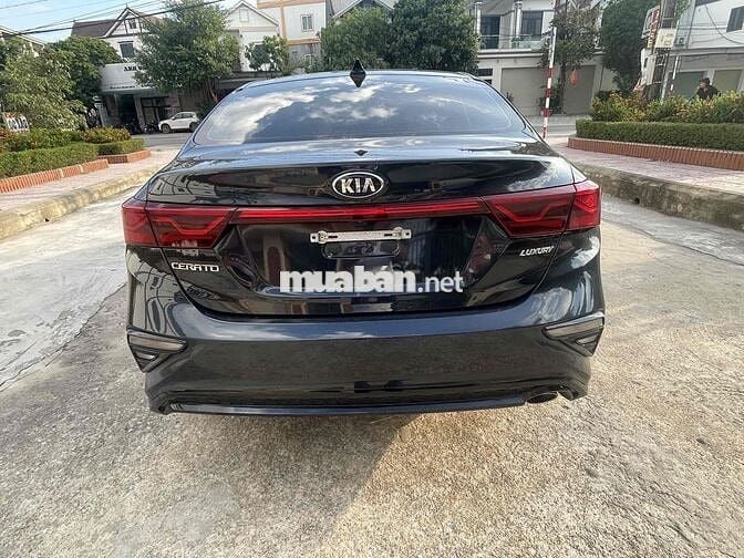Kia Cerato 2021 1.6 AT LUXURY - 47000 km