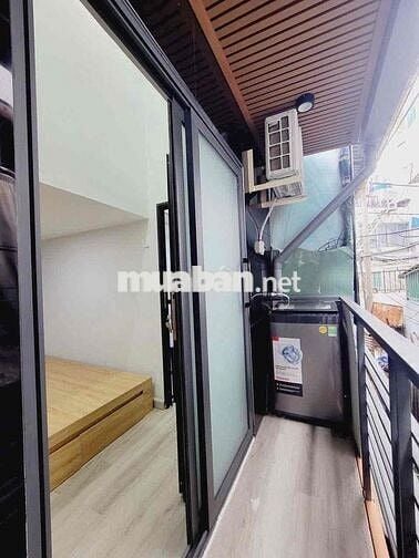 Nhà 3 Tầng - 1/ CMT8 - Ngay vòng xoay dân chủ - Giá 1 tỷ 85