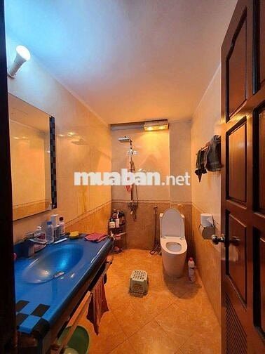 cho thuê nhà 5 tầng phố Duy Tân-Cầu Giấy, 25triệu/tháng
