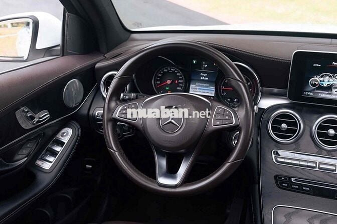 Mercedes GLC300 4MATIC 2018 - 1 Chủ