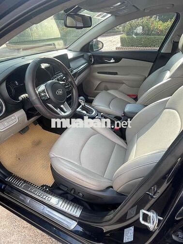 Kia Cerato 2021 1.6 AT LUXURY - 47000 km