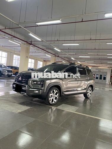 Mitsubishi XpanderCross 2022-10000 km(bao rút gốc)