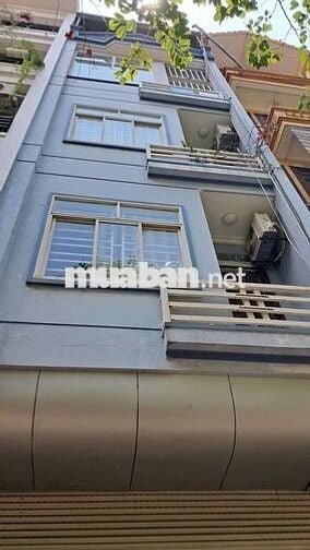 cho thuê nhà 5 tầng phố Duy Tân-Cầu Giấy, 25triệu/tháng