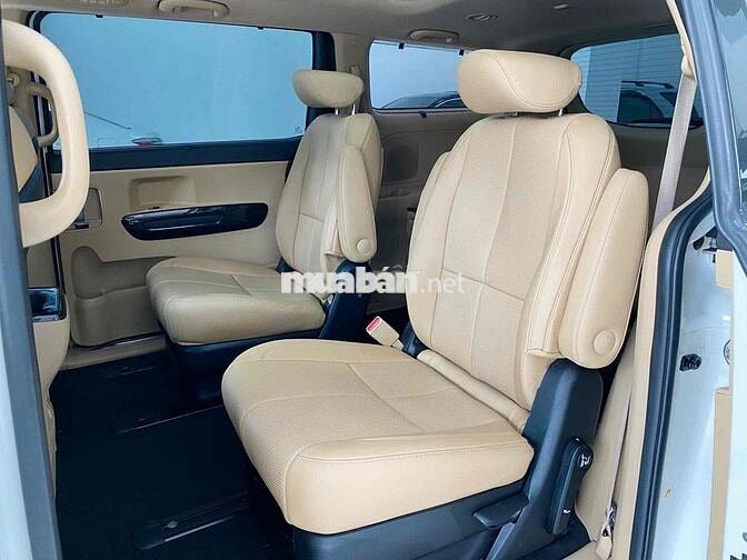 Kia Sedona 2018 3.3L GATH - 90000 km